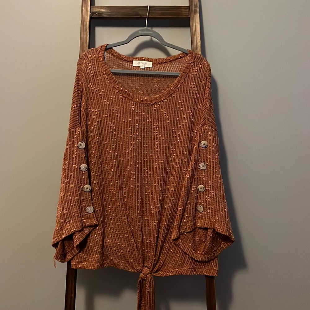 A beautiful soul three-quarter length sleeve sweater